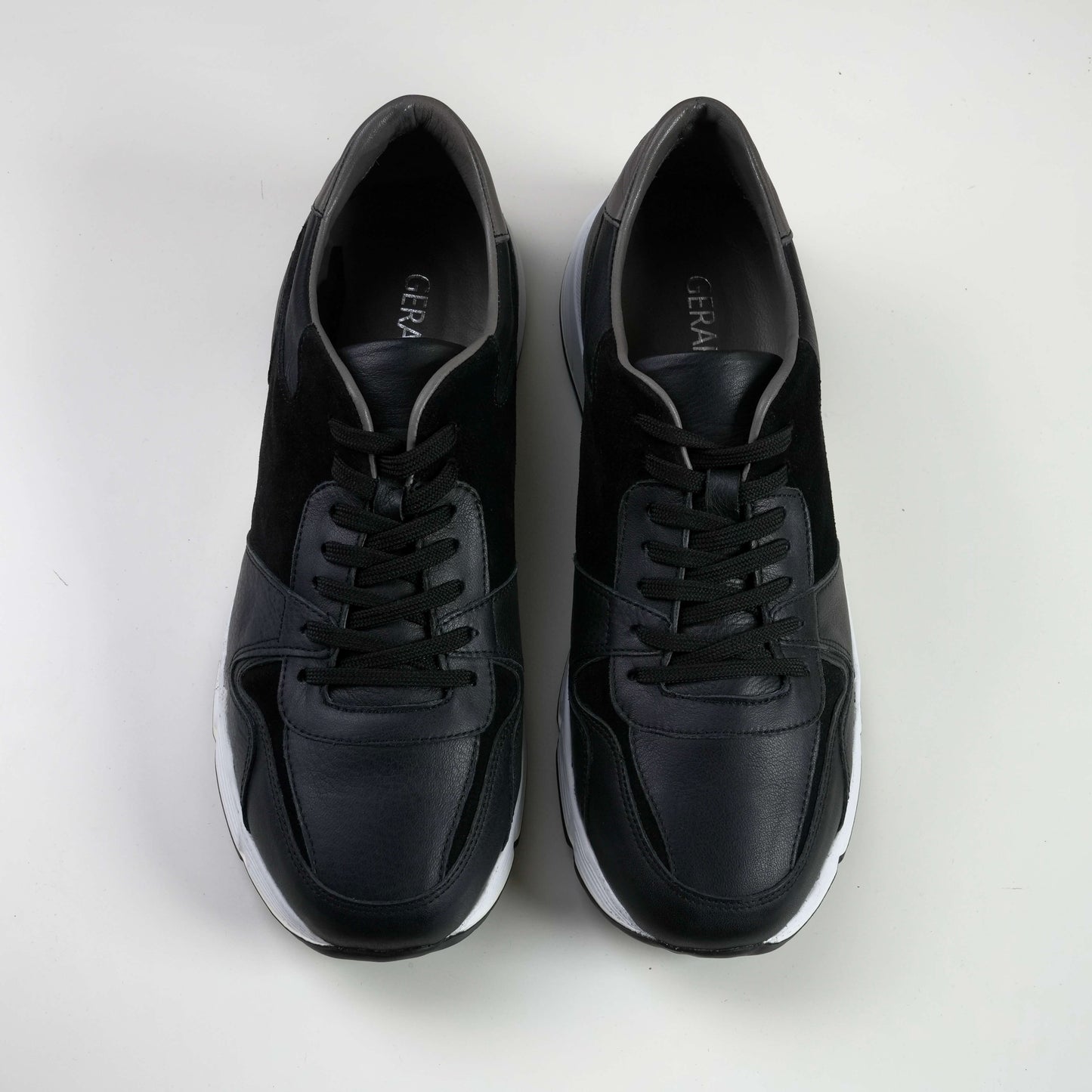 Черни мъжки обувки от 100% естествена кожа и велур