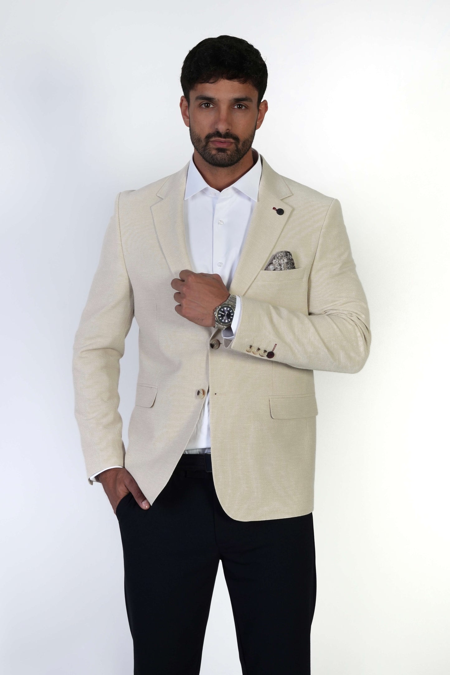 Бежово мъжко спортно-елегатно сако Slim Fit