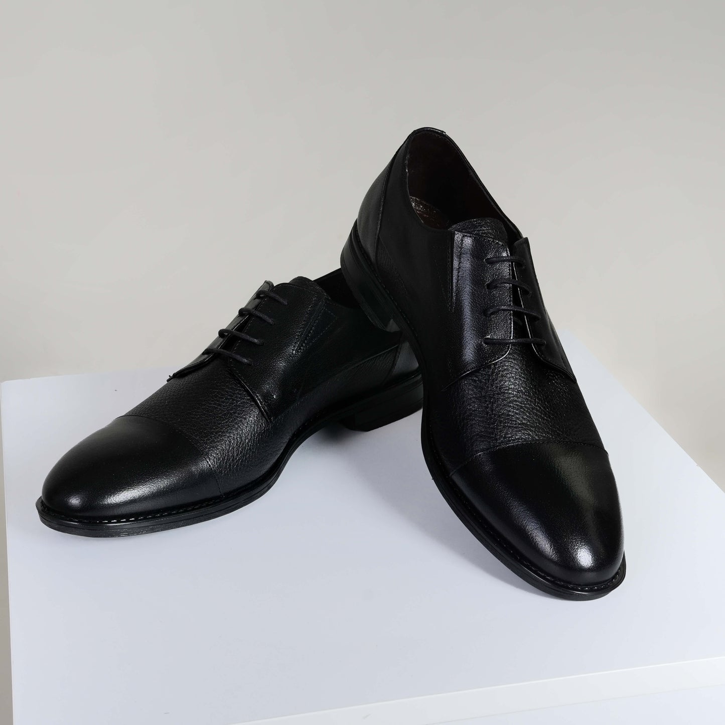 Черни мъжки обувки Дерби от 100% естествена кожа